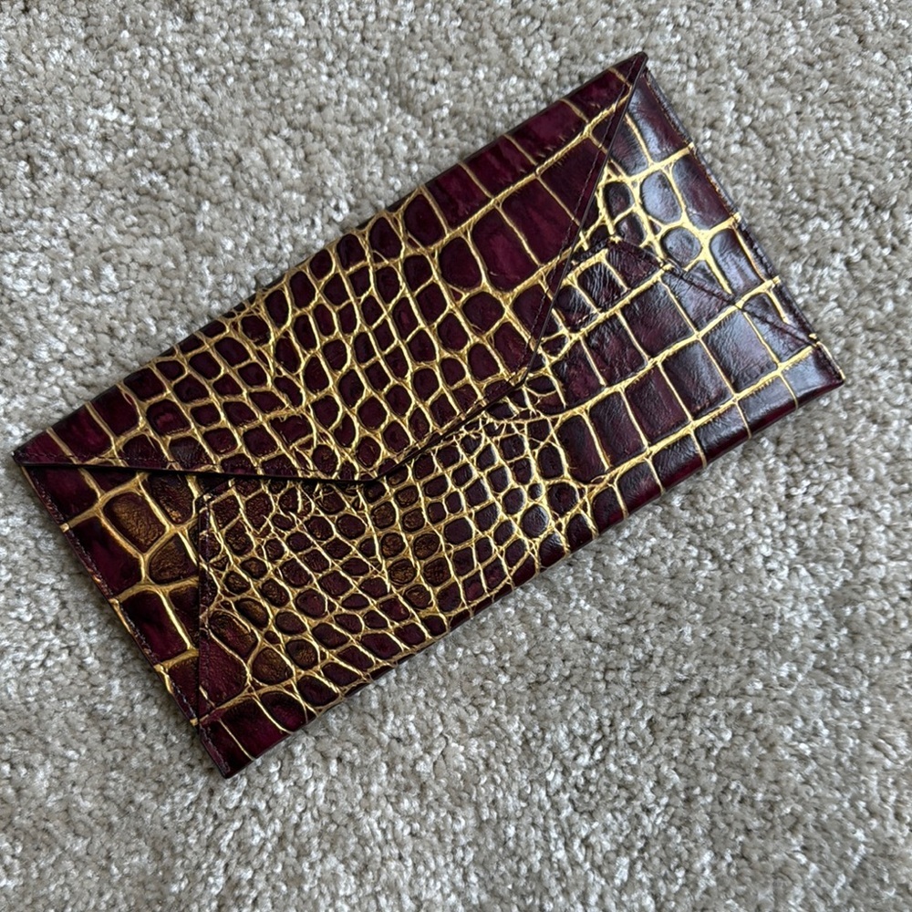 BCBG MAXAZRIA Elegant Crocodile Pattern Clutch - Burgundy